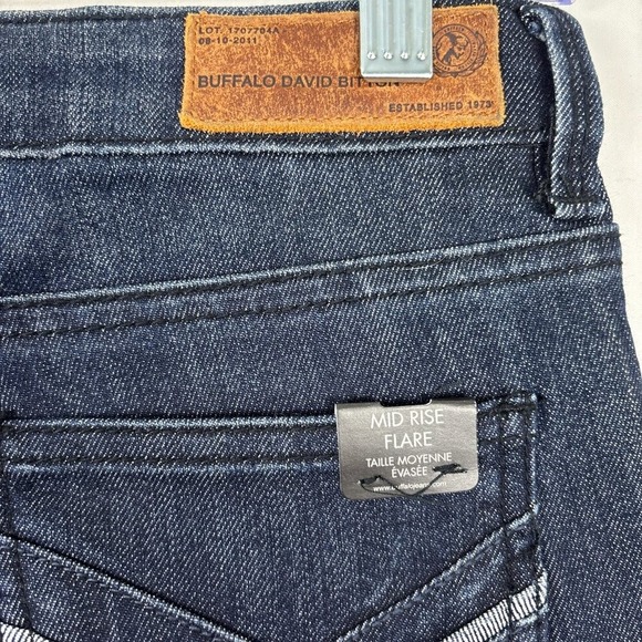 NWT Buffalo David Bitton Gallia Mid Rise Flare Jeans Women's 27 x 33 Dark Wash - Picture 4 of 14